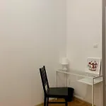 Enios Ul Jana Kochanowskiego 26 Albergue *